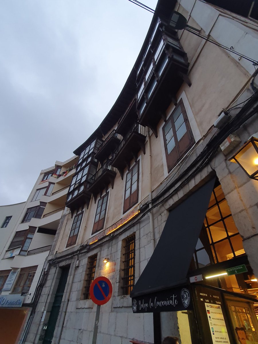 RakyBil's tweet photo. Santander!! Tierruca... Mar y Montaña 🌊💚
Lugares imprescindibles #laconveniente #plazadecañadio #Santander #costaverde #plazadecañadio #plazadepombo #elnorte https://t.co/shDEakcO9Y