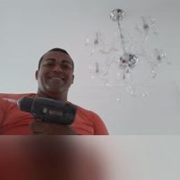 DeriErick's tweet photo. Estou exibindo minha vida quotidiana aqui no Kwai, venha dar uma olhada na minha página pessoal! https://t.co/FJvhTxc3sU https://t.co/aOp1DgTcWC