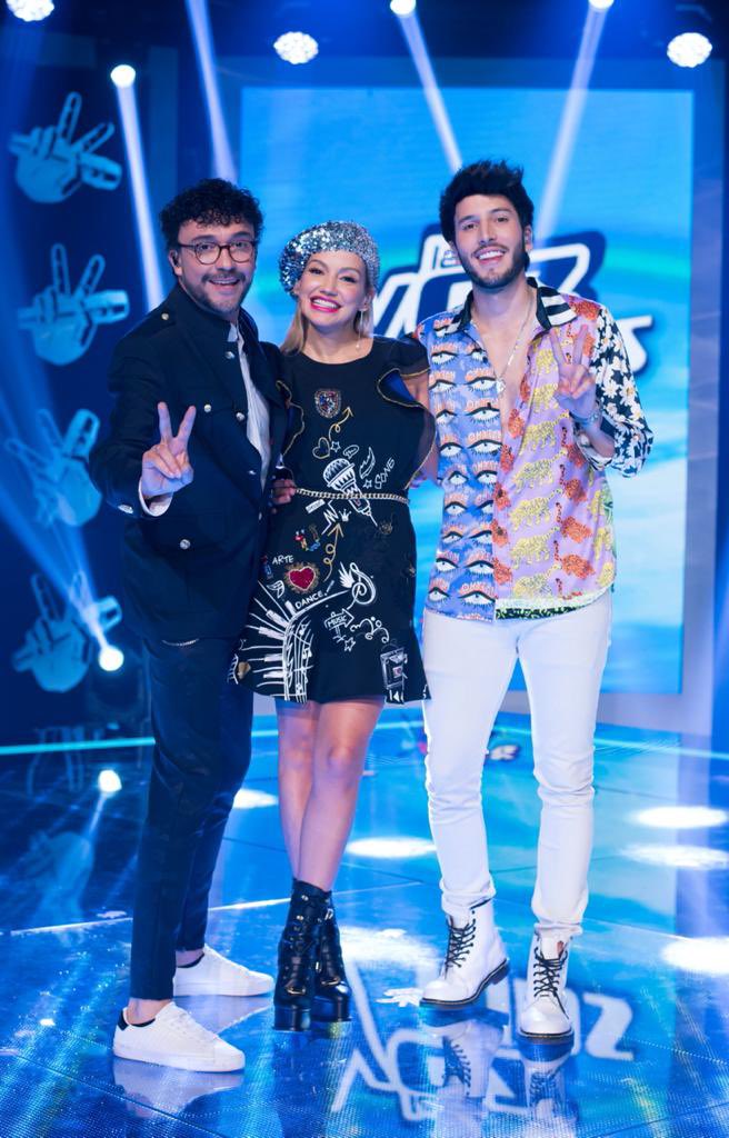 FannyLu's tweet image. Este es uno de los lugares más mágicos que he pisado, los escenarios de la @LaVozKidsCo donde hay alegria, autenticidad, generosidad e inocencia, donde se hacen realidad sueños y se pintan sonrisas en los rostros de todo un país, donde se aprende más de lo que se enseña…