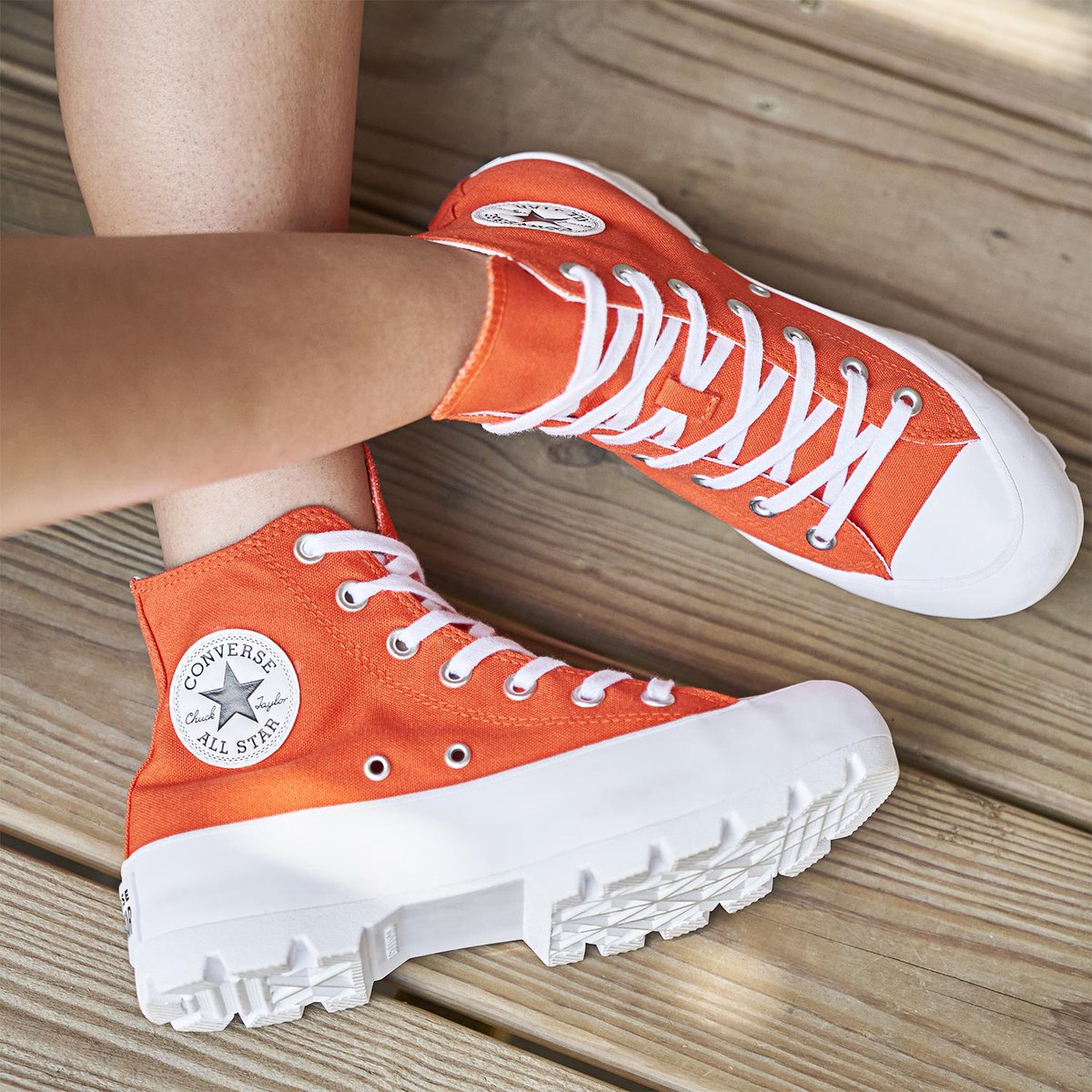 Famous Footwear tweet media