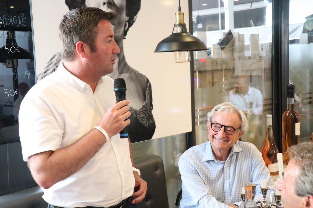 Élus des villes, élus des champs. 
Élus franciliens, élus de région. 
On n’a pas le même territoire mais on a la même passion, les mêmes enjeux ! Et tant d’expériences à partager !
#GénérationTerrain