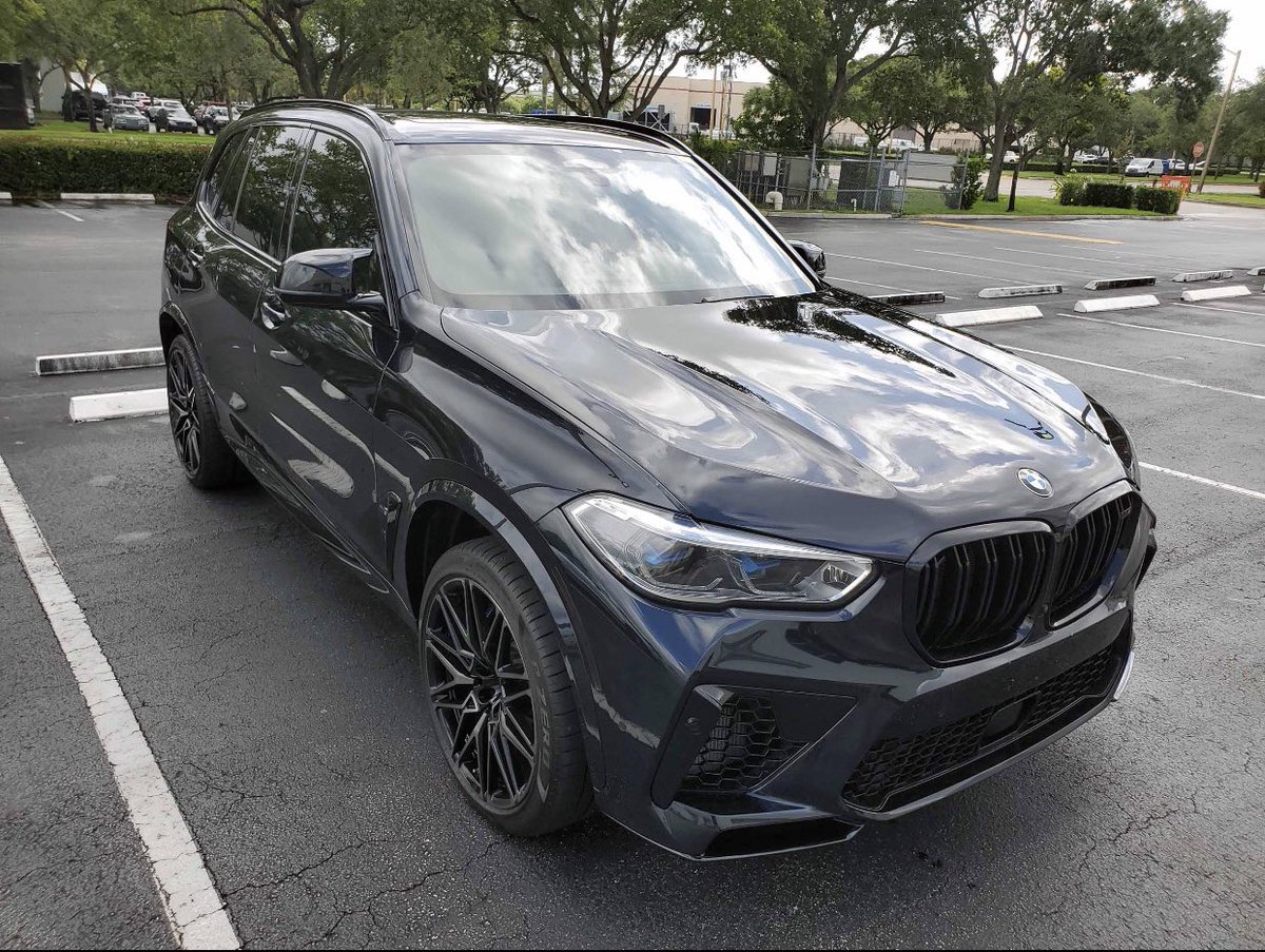 leaseitfromLLP's tweet photo. 🔵⚪️⚫️

#bmw #blue #car #carsofig #carsofinstagram #exoticcars #cool #whip #cars #luxury #lease #llp #dope #carstagram https://t.co/45D2CKPsdn