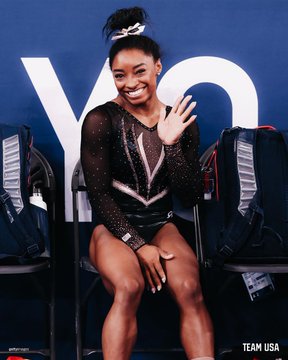 SIMONE BILES - Página 4 E67RrP3UcAUAH4g?format=jpg&name=360x360