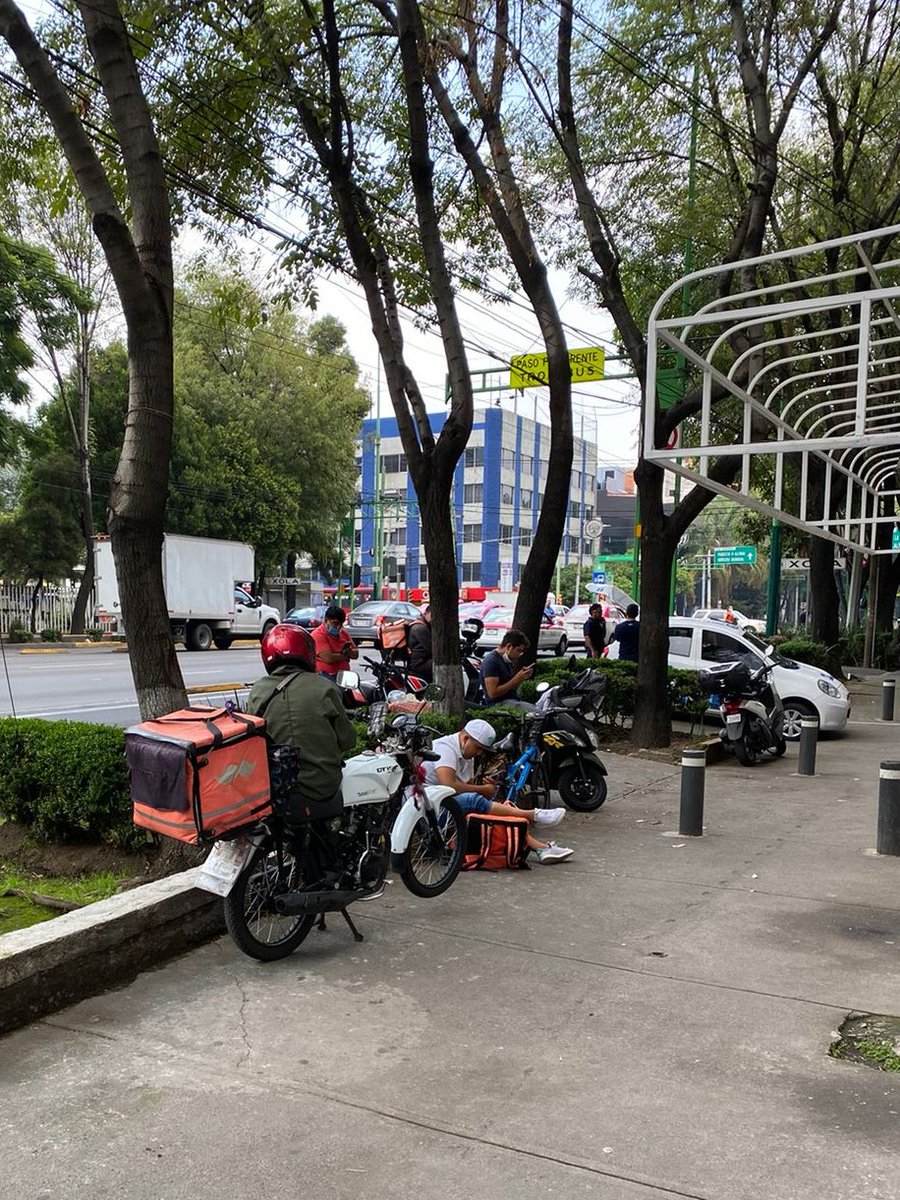 Levantar $500M y tener así a los empleados. Ah, perdón, que no son empleados... #rappi 

Cuando se trate con dignidad podemos hablar de toda inversión de VCs en Latam e impacto en la región..

Menos mal que existe <a href="/somosheru/">Heru</a>. #somosheru 

O directamente JOKR... #JOKR #latamtech