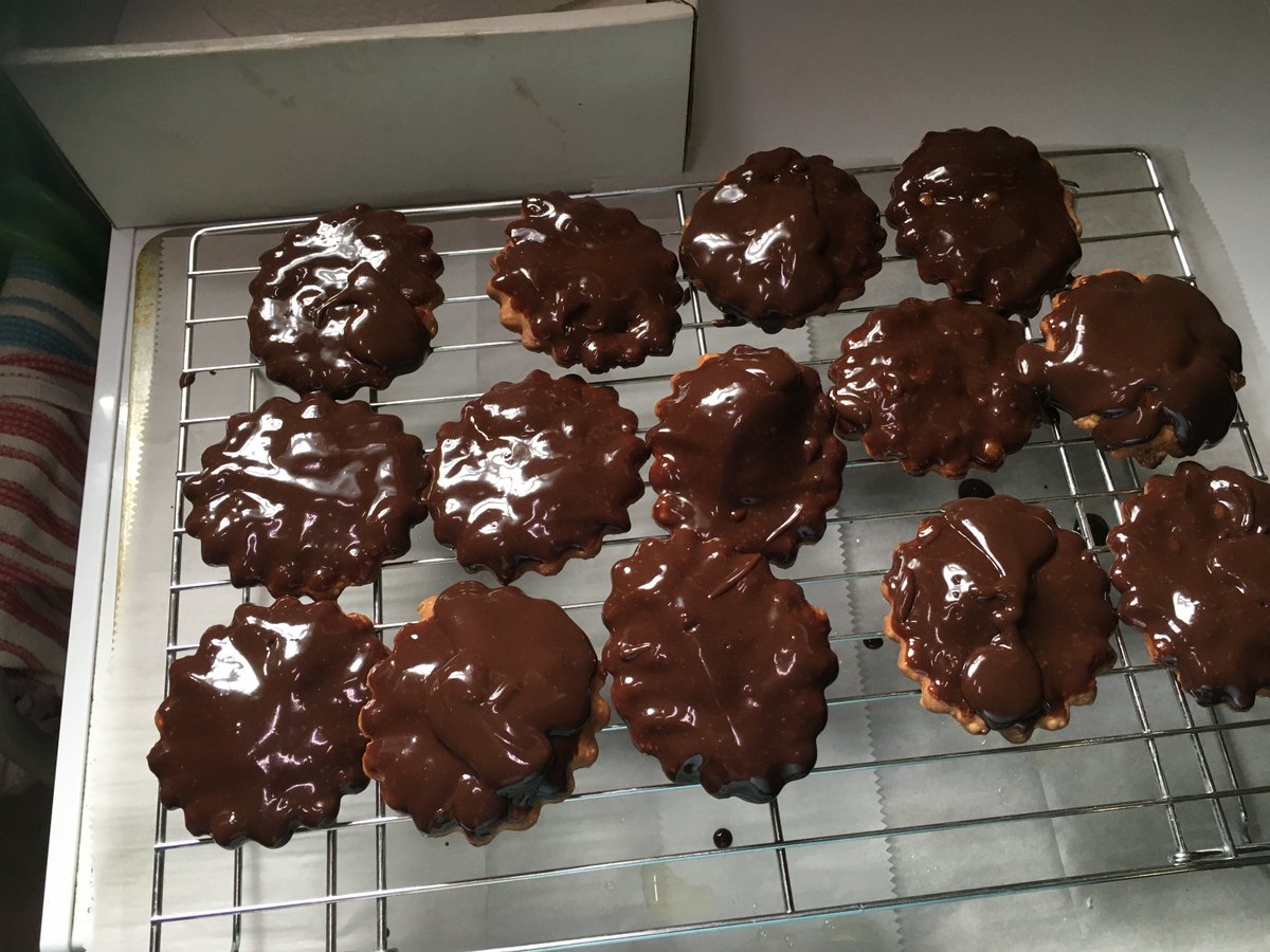 TSBsLTR's tweet photo. Done. Not great, definitely not going to try this recipe again, too much work for an ‘eh’ result. But, I DO have chocolate covered donuts to snack on! 😋😋😋 https://t.co/r2sm6RCeWA