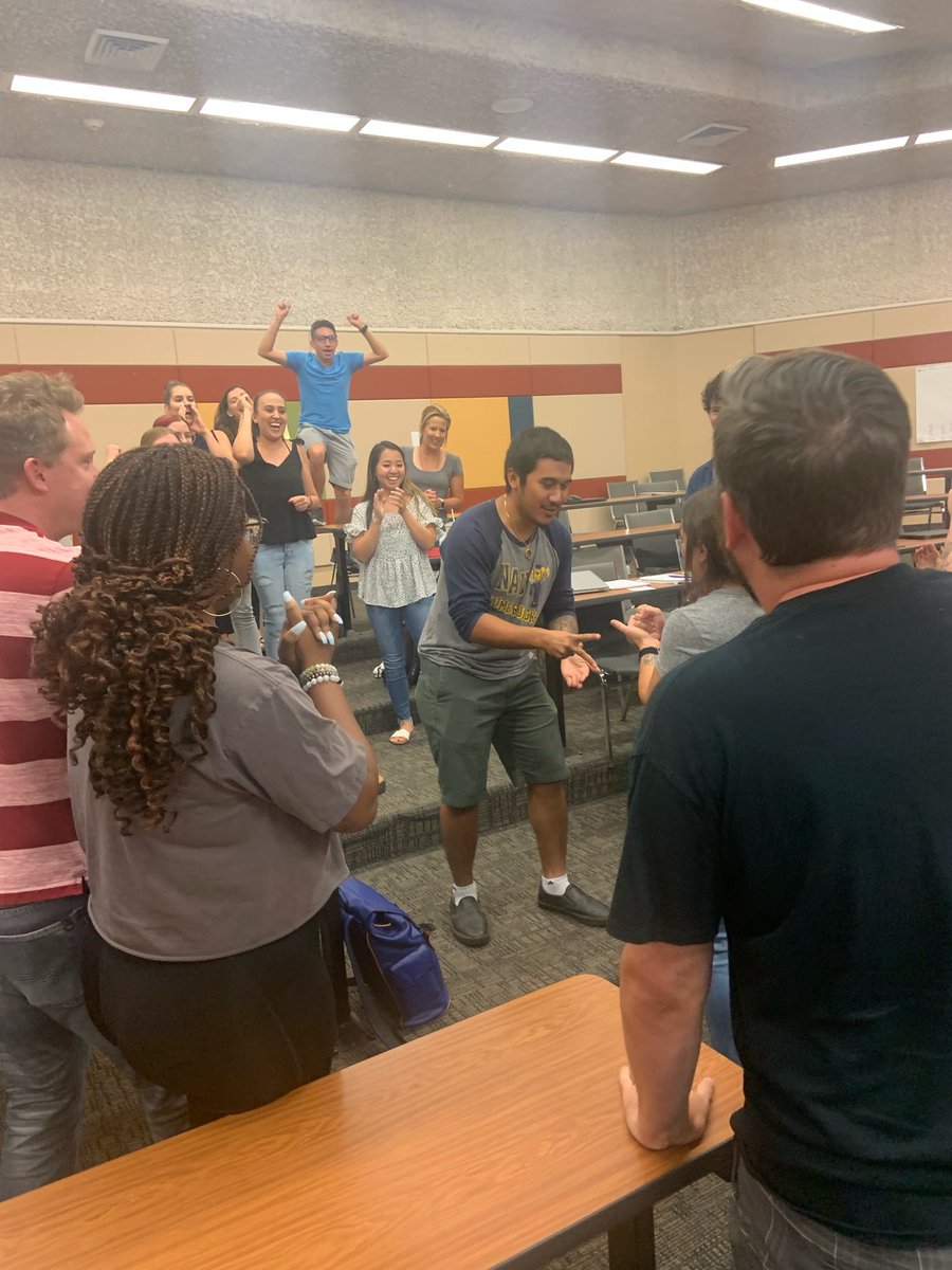 JudiWilliams7's tweet photo. New to the Profession teachers are so excited for the 21-22 year! Teacher mentors make all the difference. Join Deer Valley and be extraordinary! #extradordinary https://t.co/mgZlZ4OYEN