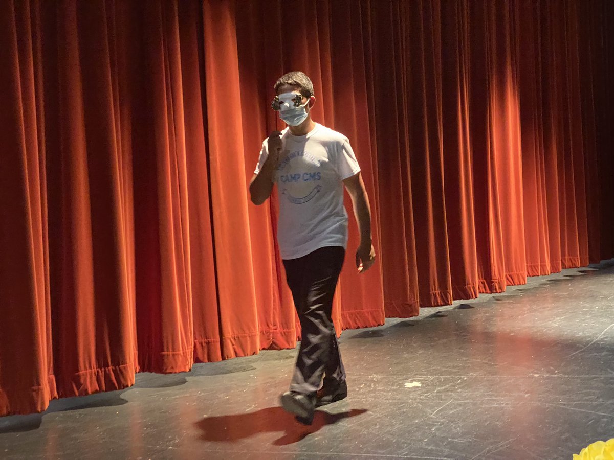 CharMeckSchools's tweet photo. Today students from @GaringerWildcat participated in an innovative Recycling Fashion Show put on by their EL/ELA teachers, Alexa Schleien and Sharonda Walker. The students also created their own brands and logos. #CampCMS https://t.co/0O5ctKHN48