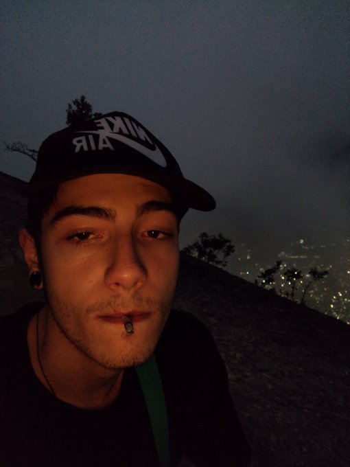 Watch MatteoZacX's leaked NSFW photo on TwXstars