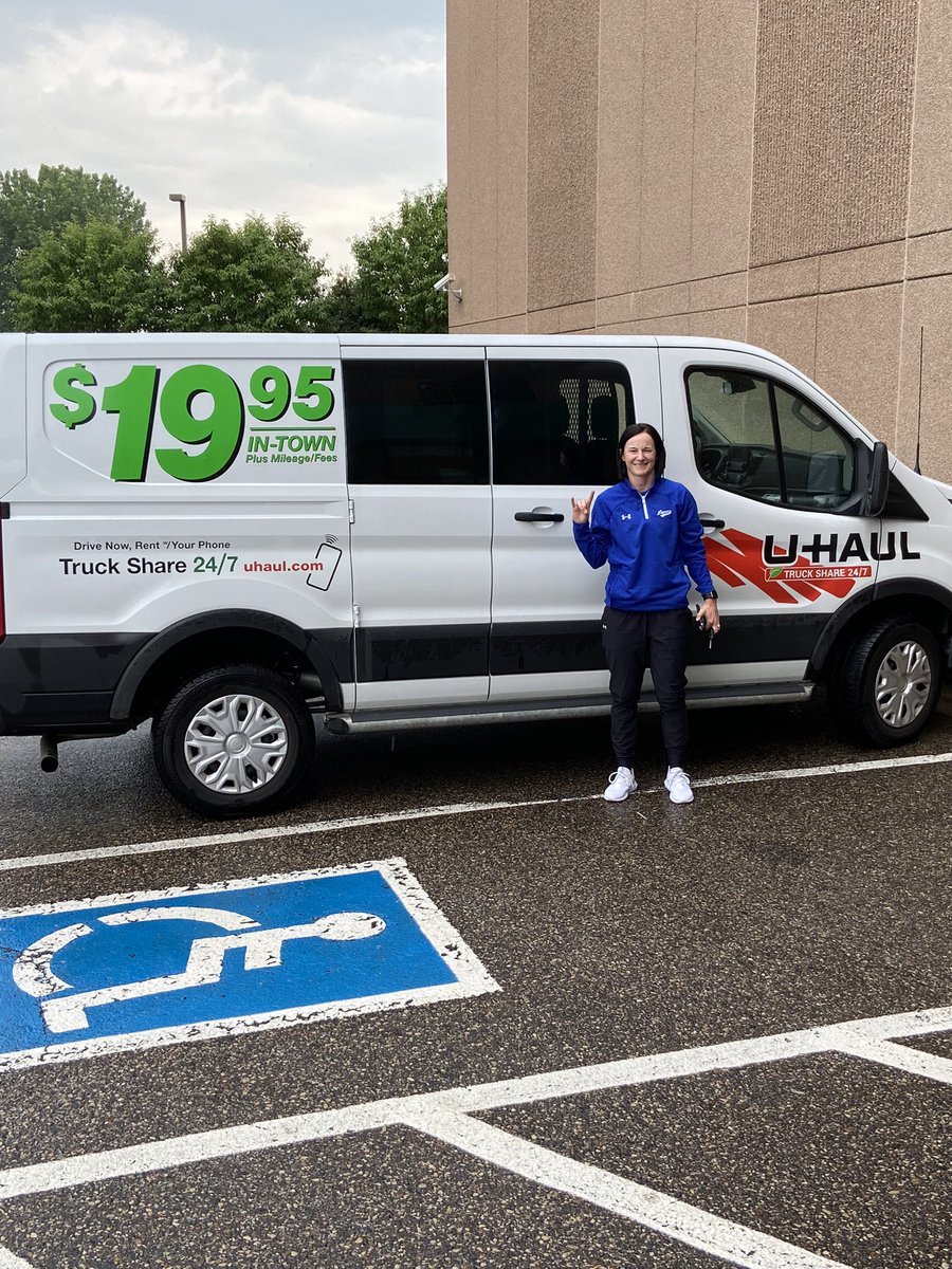 UNKWBB's tweet photo. It takes what it takes to win. Thank you @uhaul for helping provide us with a safe comfortable rental for a couple days to find future Lopes 🤘. #GoLopes https://t.co/BCl4AchJCf
