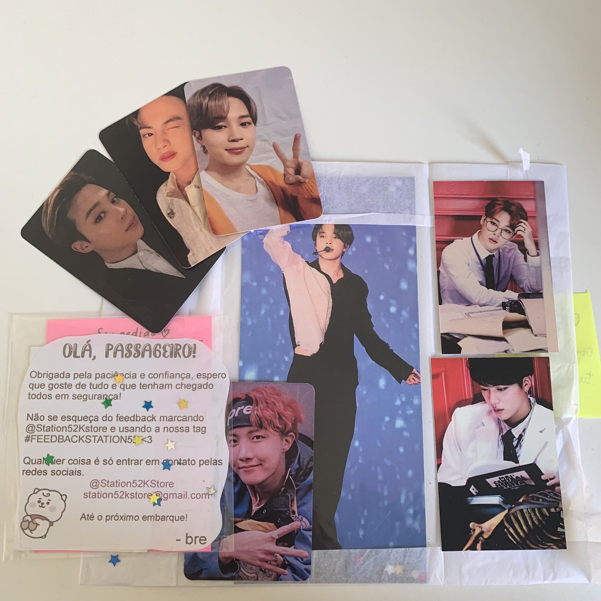 jinkoollector's tweet photo. feedback super positivo pra @Station52KStore, compreis essas réplicas com ela e to apaixonada 🤏🏻🥺 já diria park jimin: VIVA A PIRAT4RIA 🗣 muito obrigada pelo carinho e eu amei os brindes demais 🥺🤲🏻 https://t.co/jYI4AS3zzP
