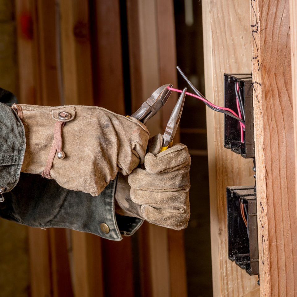 At Centerfield Electric LLC, we've developed a time and cost-efficient electrical service upgrade process, which includes:

Permit acquirement
Removal of all existing equipment
Installation of new equipment
Post-installation inspection and cleanup
.
#electrician #denver