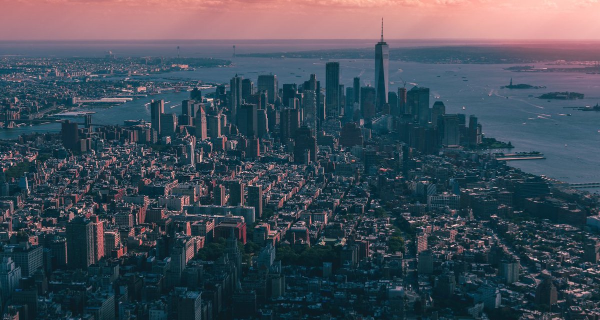 Are you a Global Citizen? 
Welcome to the first independent platform for Global Migration. A community-based marketplace engineered to provide transparency to the immigration process, ease burdens of relocation and inspire movement across borders.  
relocate.world/about