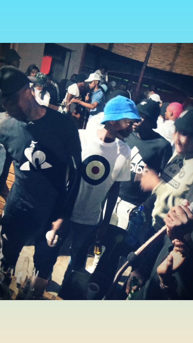 Riskysa11's tweet photo. Groove life we miss it😌😔 https://t.co/UvWYJrTqlg