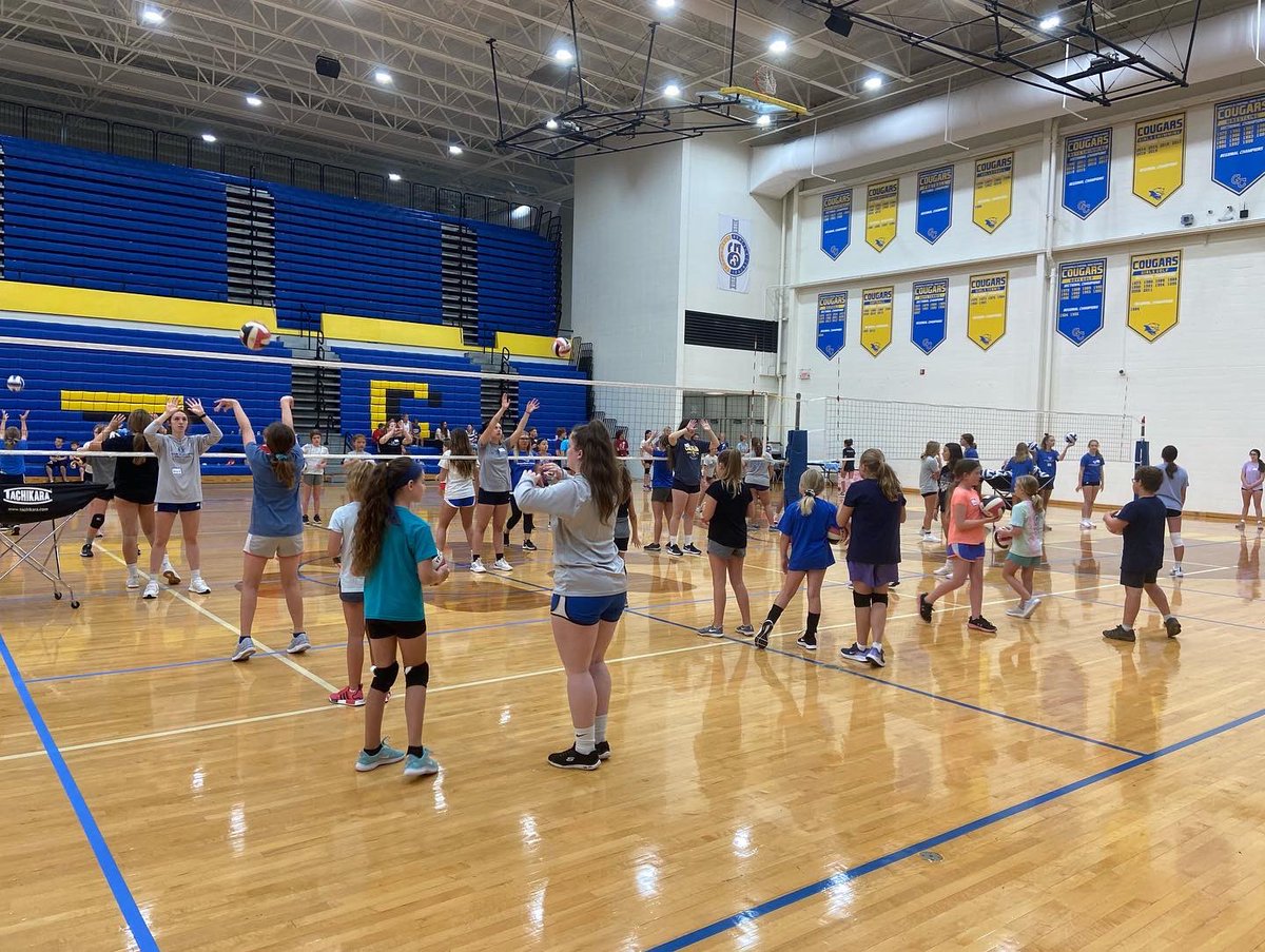 GCcougarsVB's tweet image. We had a fantastic three days of camp with our 1st through 8th graders! Everyone learned a lot about volleyball but more importantly, a lot of fun was had! Thank you to all of our campers 🏐