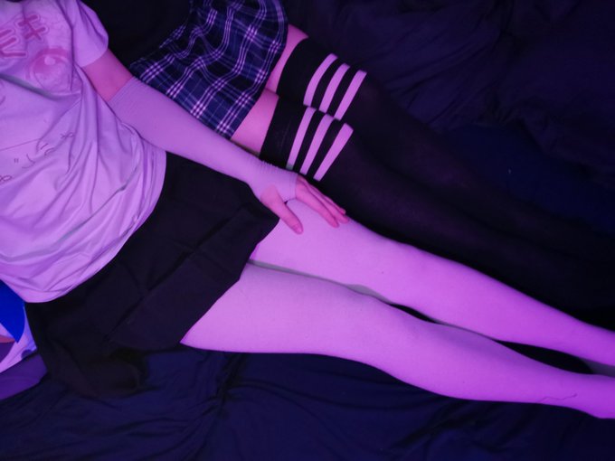 The boys are in the house

#femboy #twink #trap #thighhighs https://t.co/k1Gl43HAtQ