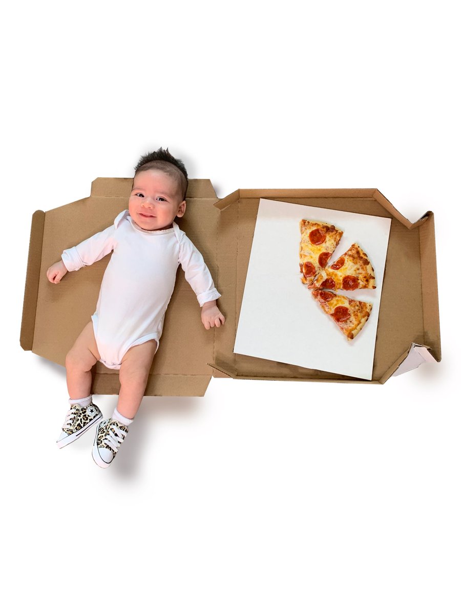 dimitry_berg's tweet photo. Happy 3 months my sweet boy! 🍕🍕🍕
#sliceofbrooklyn 

@cynthia_conte and I are full of joy watching you grow each day. Your smile lights up every room. We love you so much. Always stay sweet daddy’s little lion cub 🦁 💙

#brooklynbondberg #3monthsold https://t.co/JdYq8YELeK