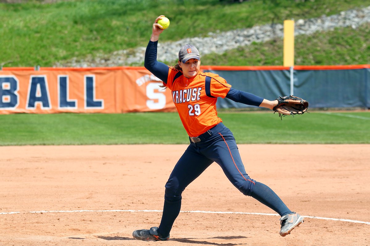 Syracuse University tweet media