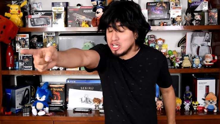 GiantWaffle2's tweet photo. @SoyFedelobo @JuanSGuarnizo "¡¡OPRESOOR, OPRESOOR, FEDELOBO ES UN OPRESOOR!!" https://t.co/zq0TpPmfV8