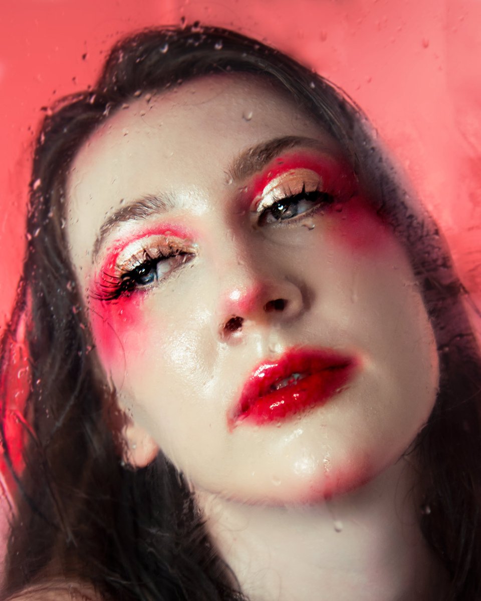 rocio_caos's tweet photo. A quién no le va s gustar un maquillaje editorial? A quién no le va a gustar? #editorialmakeup #makeup https://t.co/G1WN7WafGM