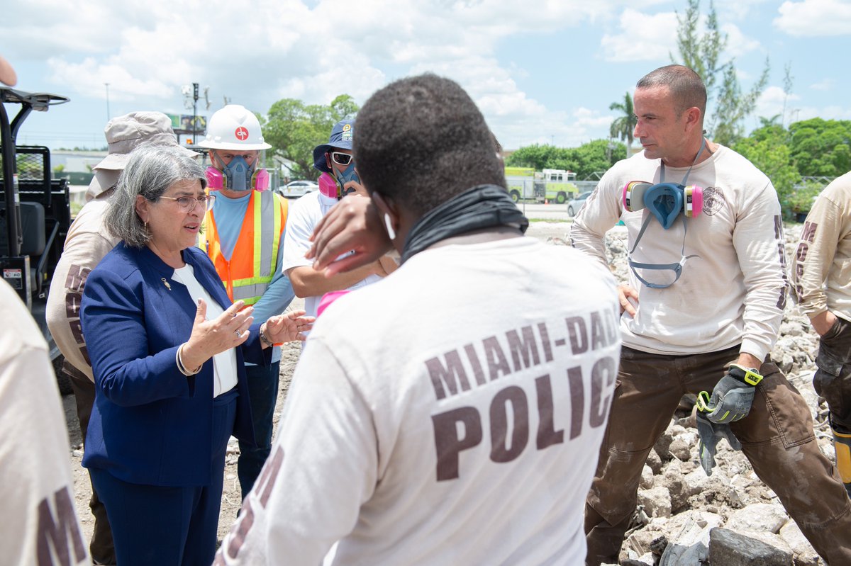 MayorDaniella's tweet photo. Today I visited the Surfside debris collection site where our work continues around the clock. I am deeply grateful to the men & women leading this enormous task—sifting through millions of pounds of debris, searching for remains & for personal items—to bring closure to families. https://t.co/DwB4YGPYqf