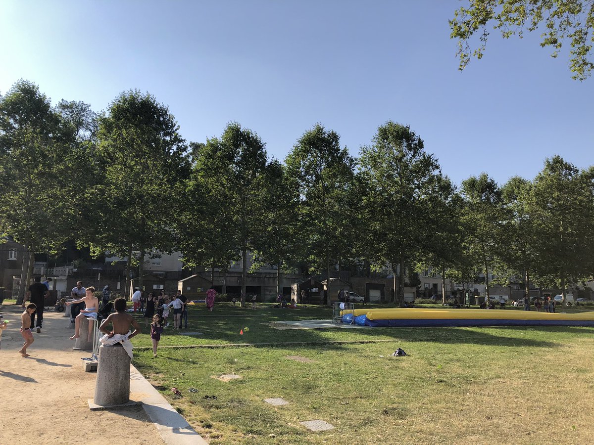 cgrandiere53's tweet photo. La poursuite de Laval la plage par la municipalité @Laval_la_Ville est une reconnaissance du succès incontournable de cette 7ème édition : une unanimité qui dépasse les clivages politiques pour le plaisir de tous :familles,jeunes,seniors..
#animationestivale #ete2021 https://t.co/UV7ieJYaOz