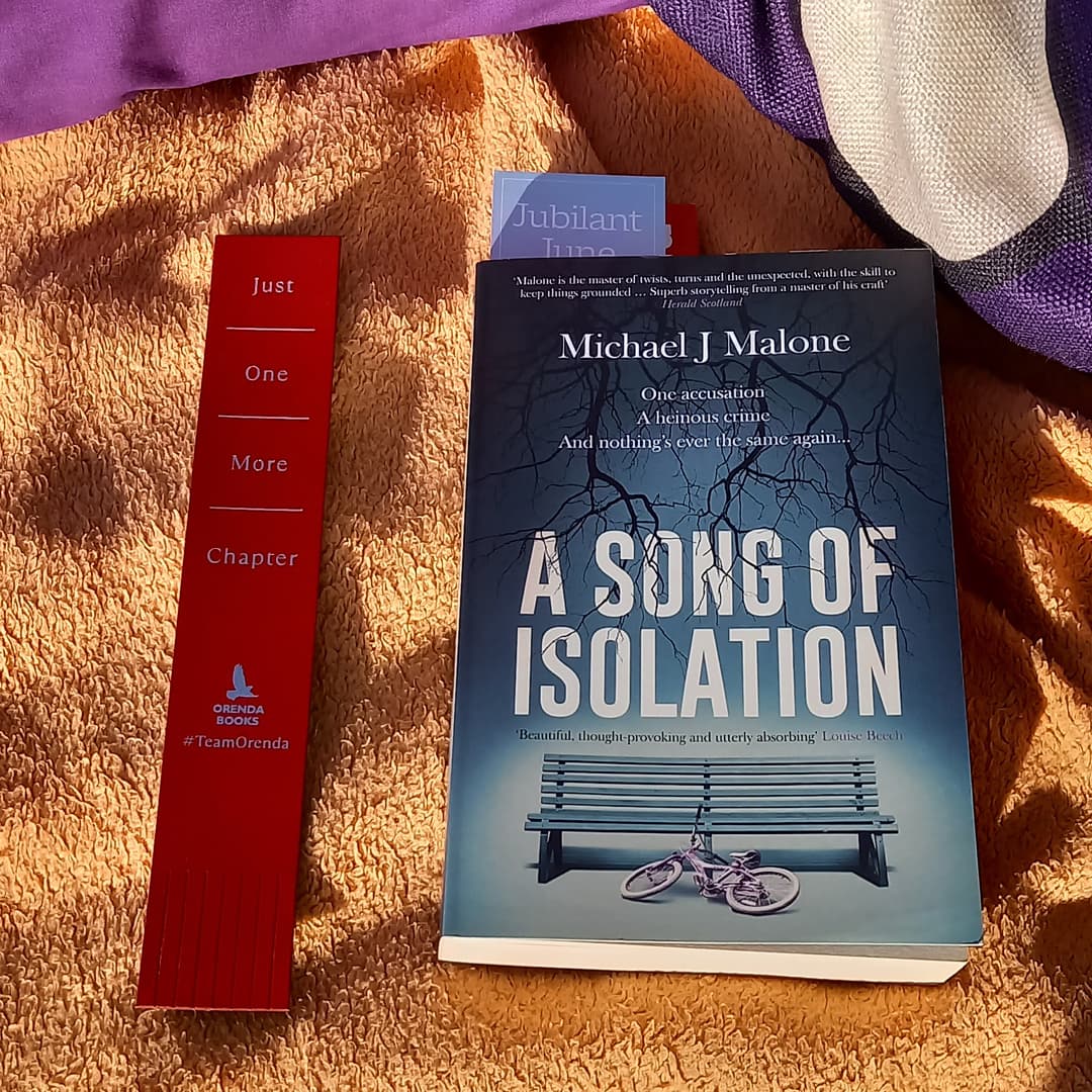 smbslt's tweet photo. One of my workies just bought #ASongOfIsolation by @michaelJmalone1 from my updates alone 🤣🤘💪 LOVE when that happens. Review will be within the next week ♥️ on a run of nightshifts this week, 2 left then dayshift flip xxx https://t.co/MXCWkGKrq2
