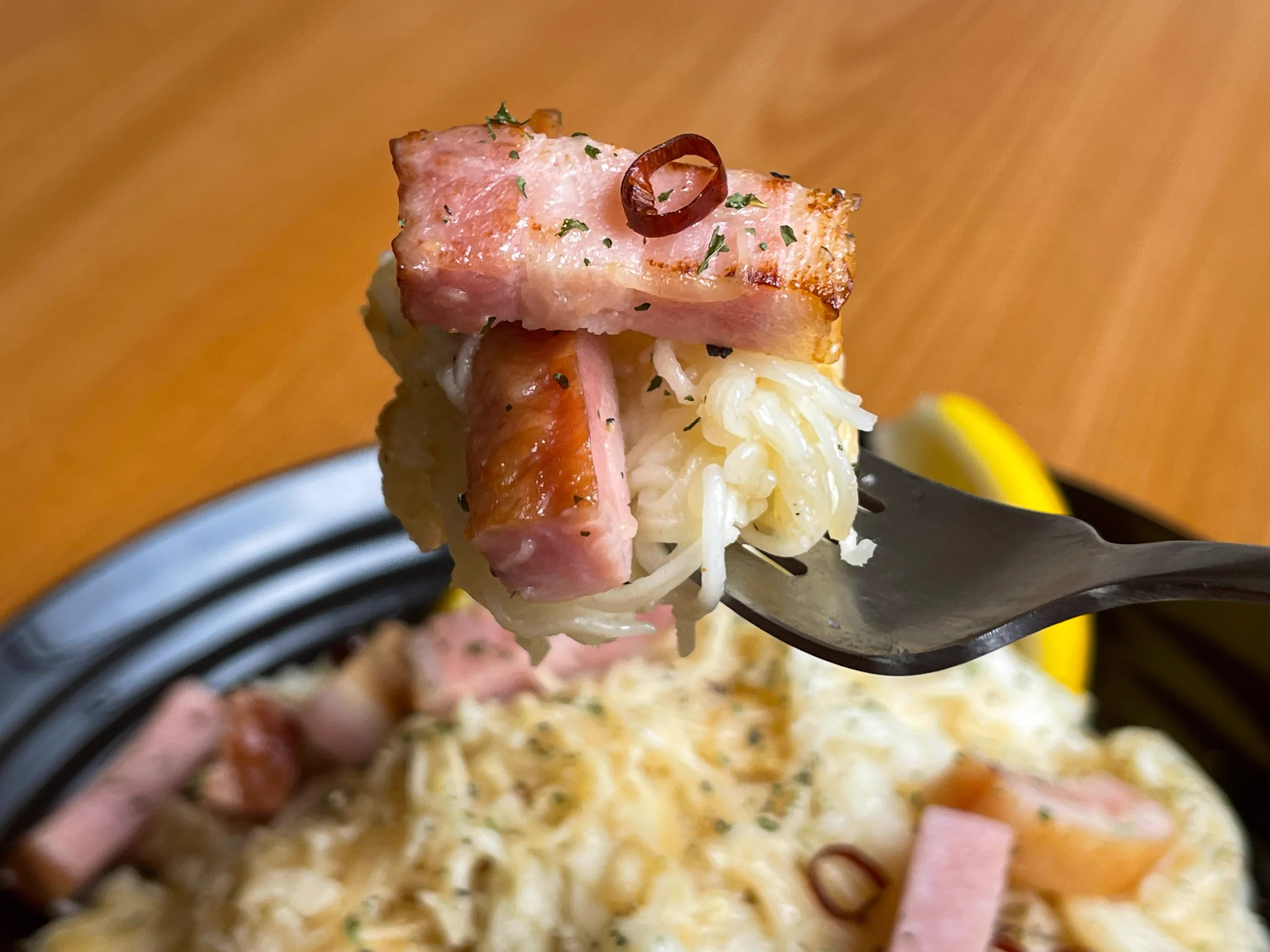 爽やかで美味しそう。「レモンでさっぱり！和風ペペロンそうめん」