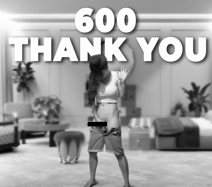 🎉This week, I reached 600 patrons ! I think I'm turning into a true Futa now 🤯 Wanna help me to reach<a href="/tag/naruto"class="tags"><span>#naruto</span></a><a href="/tag/lewd"class="tags"><span>#lewd</span></a><a href="/tag/tsunade"class="tags"><span>#tsunade</span></a><a href="/tag/narutohentai"class="tags"><span>#narutohentai</span></a>