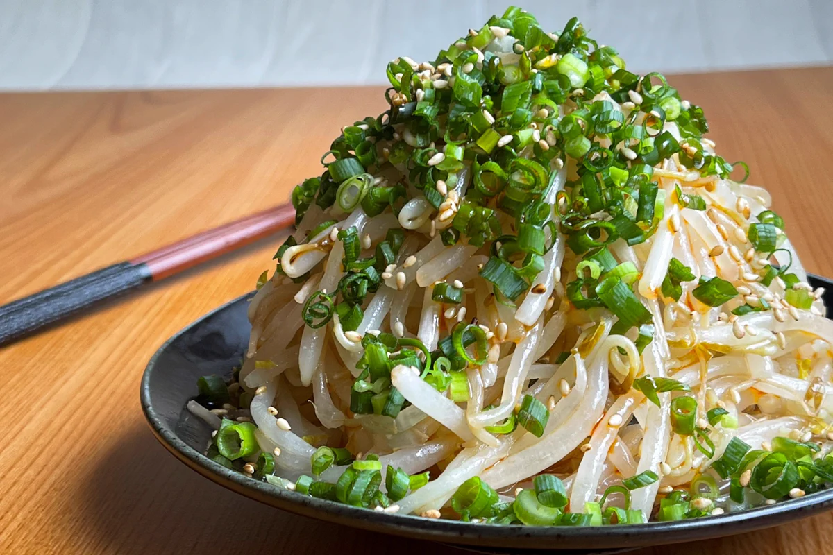 シャキシャキ食感がたまらない！美味しすぎる無限もやしナムルがこちら！