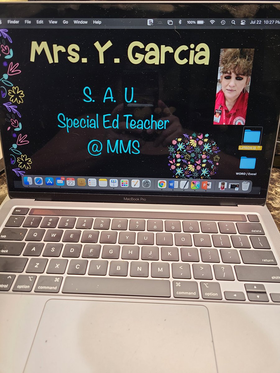 YoGarcia64's tweet photo. So happy another assignment done 😎 #LJTECHi3 @CGarza0930 @eduGOOGdroid @AnaMPerez1 via @LaJoyaISDEdTech https://t.co/ojAUx1ovWy