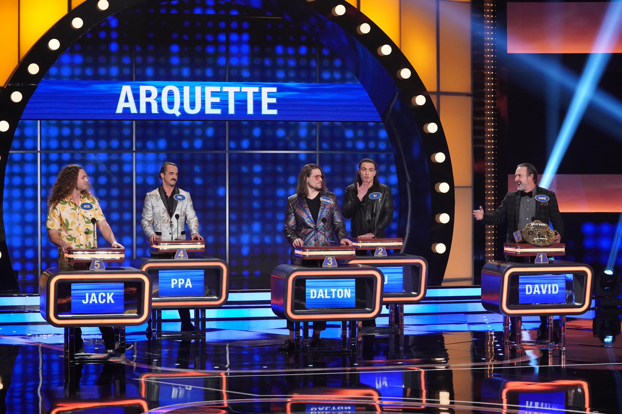 Celeb Family Feud Just A Couple Of Legends Playing Celebrityfamilyfeud For Charity It S Team Peeweeherman Versus Team Davidarquette T Co Bukiztzape Celeb Family Feud Just A Couple Of Legends Playing Celebrityfamilyfeud For Charity It S Team Peeweeherman Versus Team Davidarquette T Co Bukiztzape