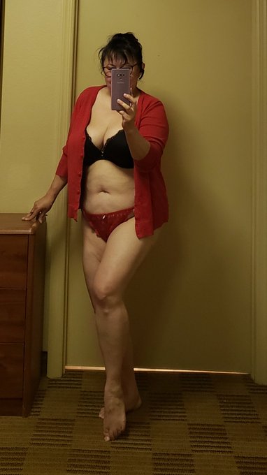 Well, hello there.... https://t.co/8kkHqKrKWb