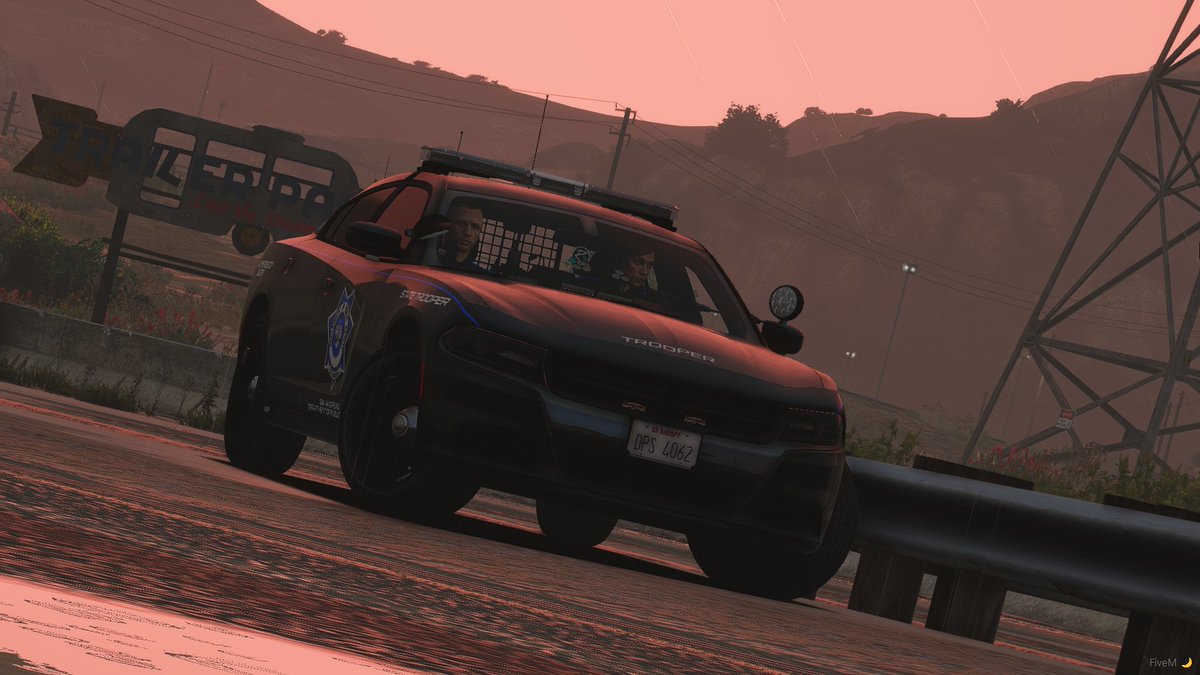 NorthernRP_'s tweet photo. These troopers mean business!
@Northern_SADPS 

#NorthernRP #YourTrueEscape #FiveM #gtarp #gtaroleplay #fivemrp #gtasanandreas #blainecounty #SADPS https://t.co/tWSDiRGu2s
