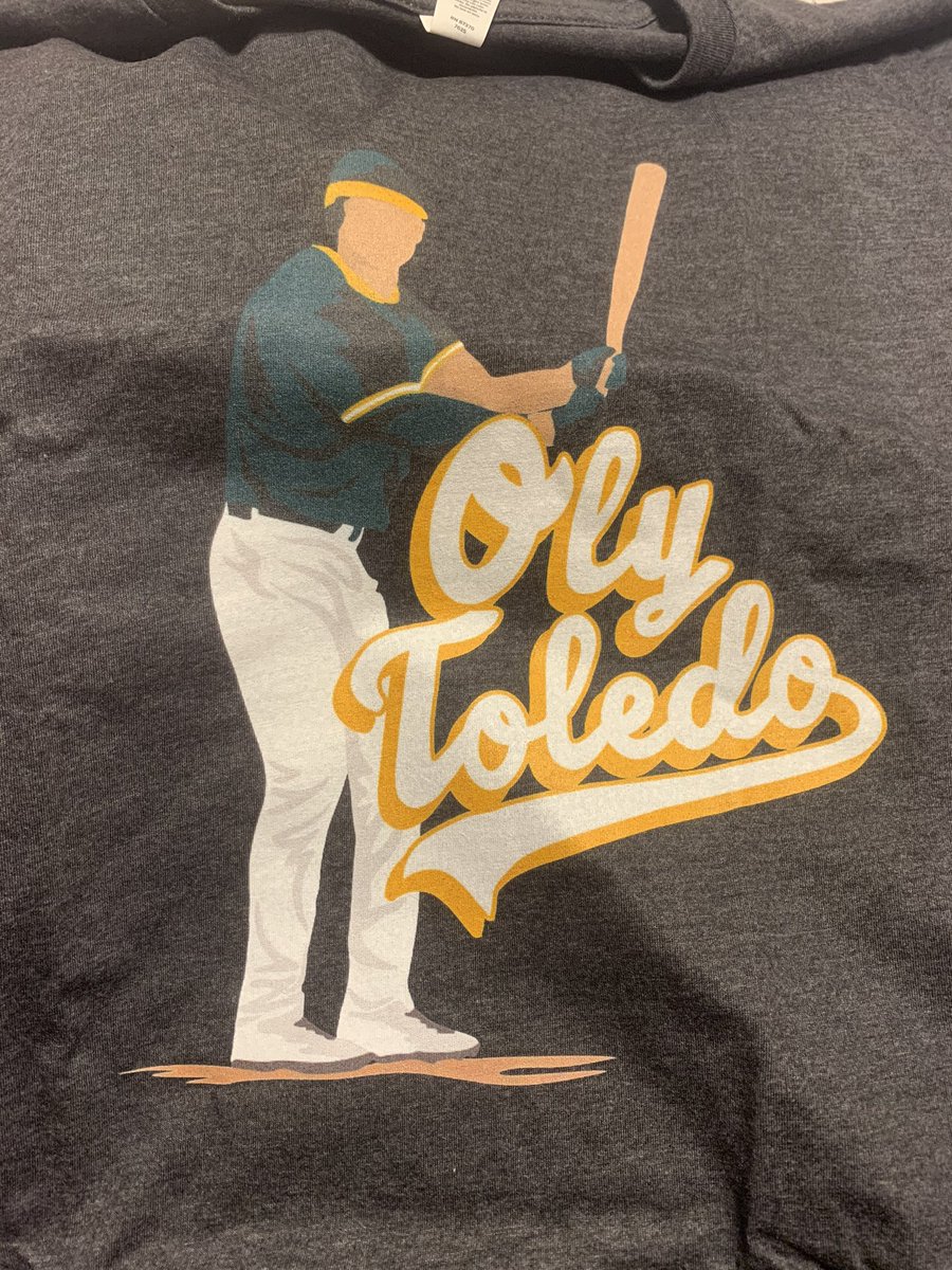 angelixafisher's tweet image. View from the Home Office in Lincoln, Nebraska. Rockin my new Oly tshirt @DALLASBRADEN209 @Starting9 @Athletics @mattolson21 @MLB