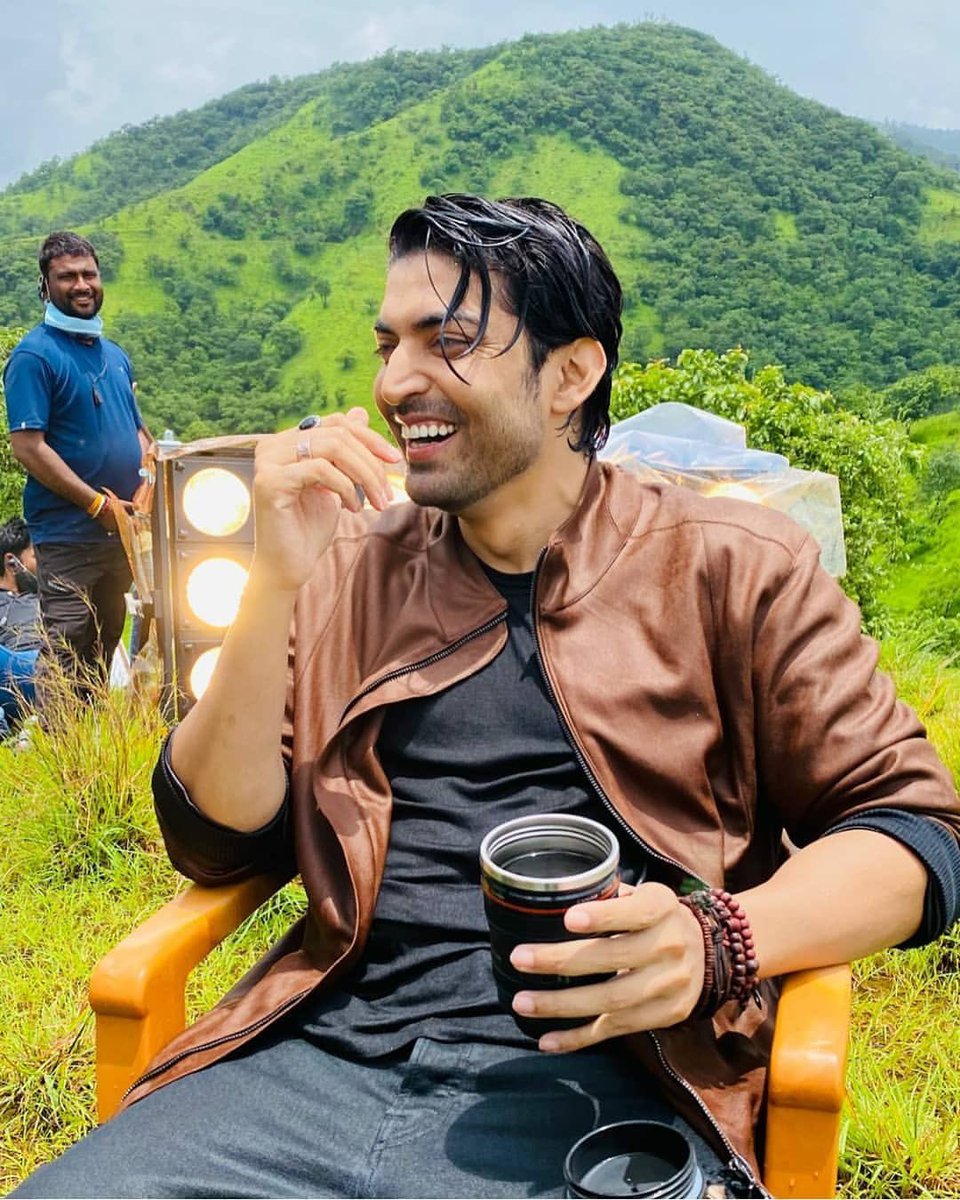 His smile 🔥🔥😃 Our Hearts Hacker <a href="/gurruchoudhary/">GURMEET CHOUDHARY</a> 😍❤ #GurmeetChoudhary