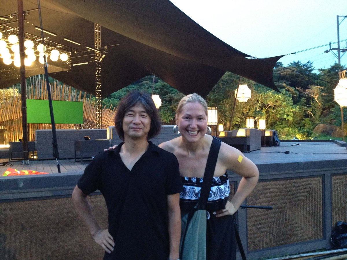 lisleweapon's tweet photo. So proud of my good friend, Yohei Taneda, who is the Scenographer for the Tokyo Olympics opening ceremony!! I worked w/him on Keanu Reeves’ film. “Man of Taichi”, and he’s one of my favorite people💙#Olympics2021 #TokyoOlympics2021 #theblondegeisha #lisleweapon #growingupinjapan https://t.co/KUhTstiOWI