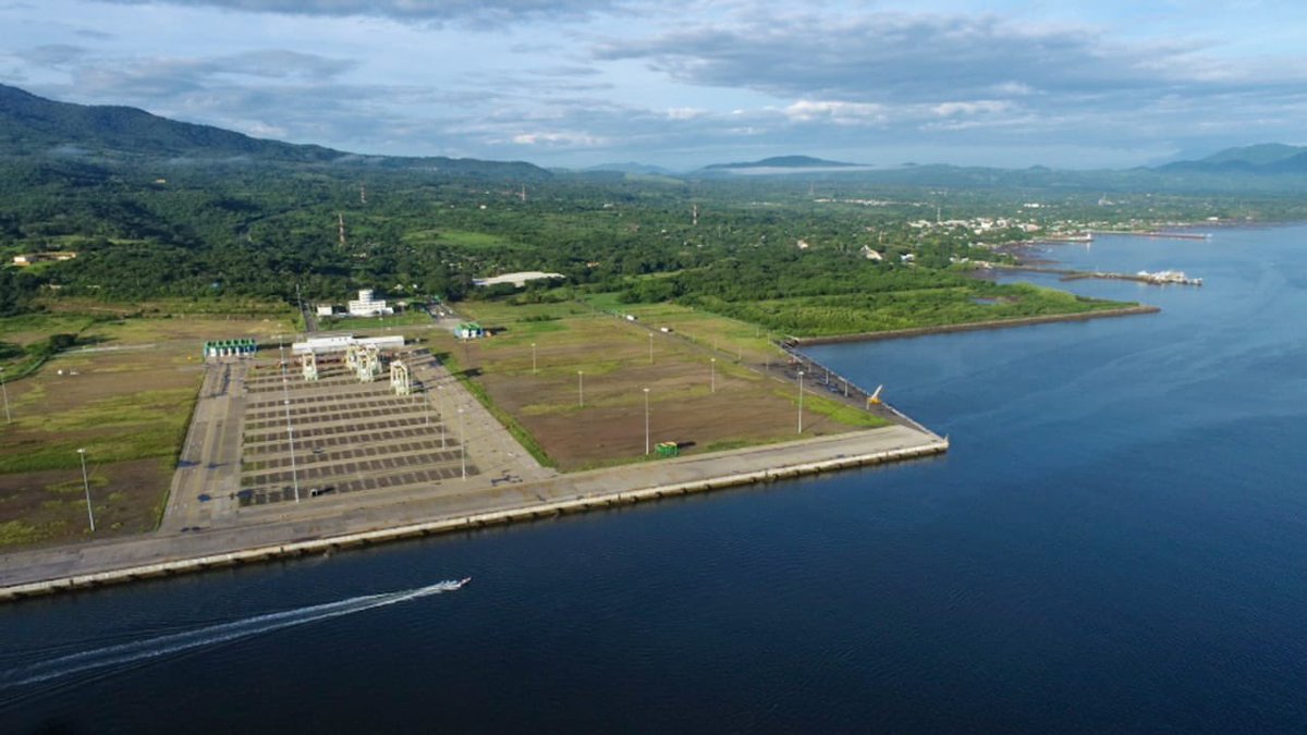 CEPASV's tweet photo. 🚢🇸🇻 Conoce nuestra Sala de Datos Interactiva, un espacio para potenciales interesados en el Puerto de La Unión.

Ingresa a: https://t.co/RN1yhE6SvF https://t.co/CBNyuekUS7
