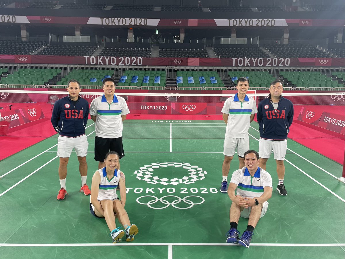 TeamUSA is ready for the 2020 Tokyo Olympic Games! Left to right back row: Alistair Casey (Team Leader), Phillip Chew (MD), Timothy Lam (MS), Ding Chao (Coach) Front row: Beiwen Zhang (WS), Ryan Chew (MD) @TeamUSA #Tokyo2020 🇺🇸 🏸