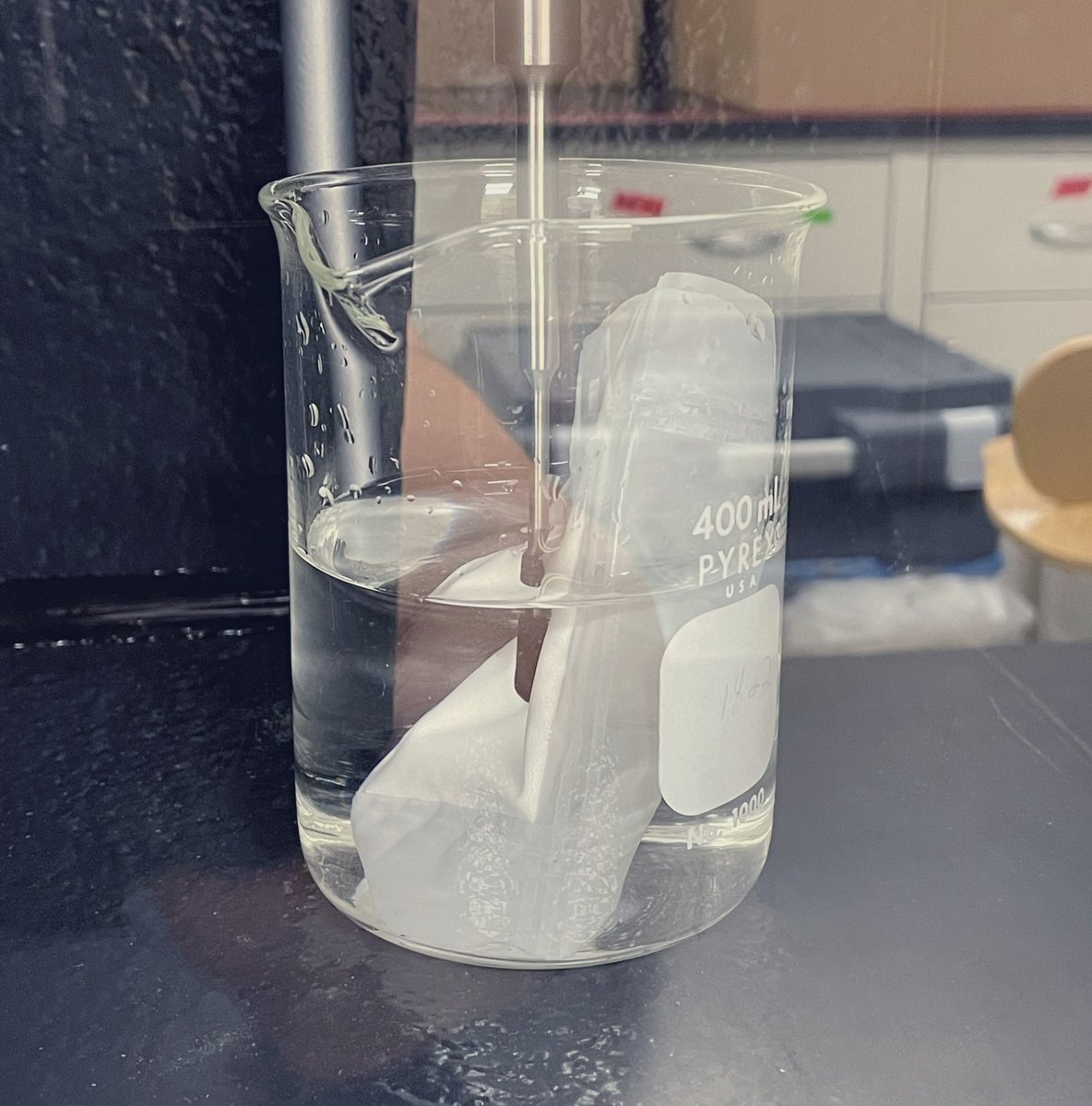 nayelik_'s tweet photo. Making a fresh batch of SPATTs (solid-phase adsorption toxin tracking) for our nutrient dynamics project! We deploy them in streams and reservoirs to assess Microcystin levels in our study catchments.
@STRIVElab @PintorLabOSU #waterquality #HABs https://t.co/S3eojvI7Eh