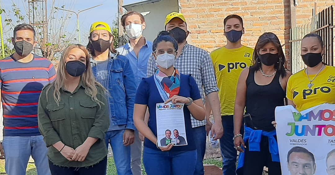 PIRELLITAMARA's tweet image. RECORRIDA B°DR. MONTAÑA | ACOMPAÑANDO A NUESTRA CANDIDATA A CONCEJAL @mercedesmestres.

👉 Acercamos las propuestas de @gustavovaldesok @tassanoeduardo a cada vecino. 

#protagonistas #lista64 @mercedesmestres @gustavovaldesok @tassanoeduardo 
@prolibertadctes 
@proargentina