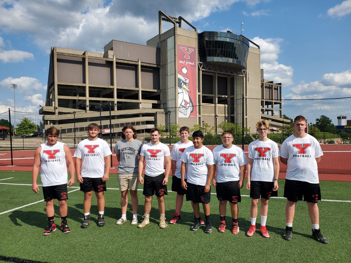 New London Wildcat Football tweet media