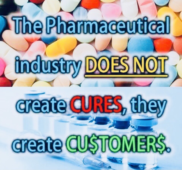 AuthorCiaL's tweet image. PEEPS THIS IS FREAKY! OUR PRESIDENT - LOOK AT THE NECK! IS HE WEARING A MASK? LIKE A FACE MASK?  youtu.be/NxhOK9bLZK8 @AuthorCiaL I WOULDN'T PUT ANYTHING PAST THIS SOCIALIST REGIME. #plandemic #eyestosee #realitybased #theworldisbeingmkultrad #writingcomnunity #RT #lol