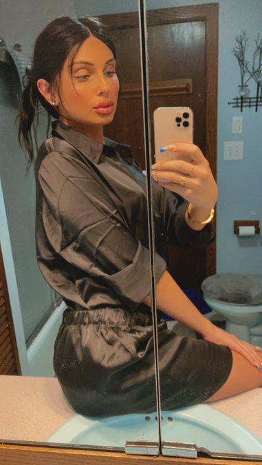 TW Pornstars - TS MARA (OF Sale). Pictures and videos from Twitter. Page 9