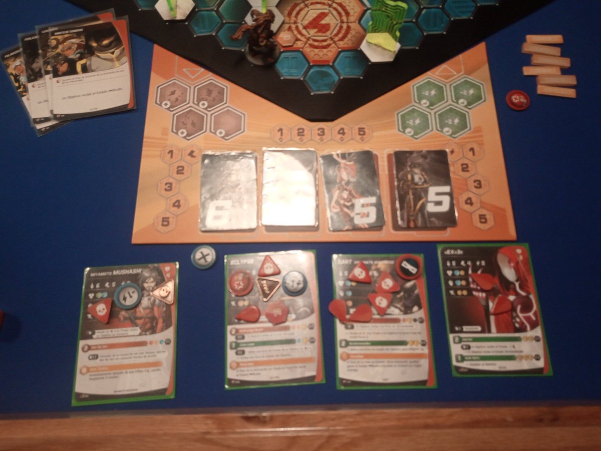 MeteorosAGL's tweet photo. @mexadomos @MochilasChasm @AikasMX @AristeiaTheGame @McMahoganyAGL Y finalmente, 8-4 se imponen los meteoros sobre los @mexadomos en una excelente trabajo en equipo final. @AristeiaTheGame #aristeiathegame https://t.co/89sgb7idDX