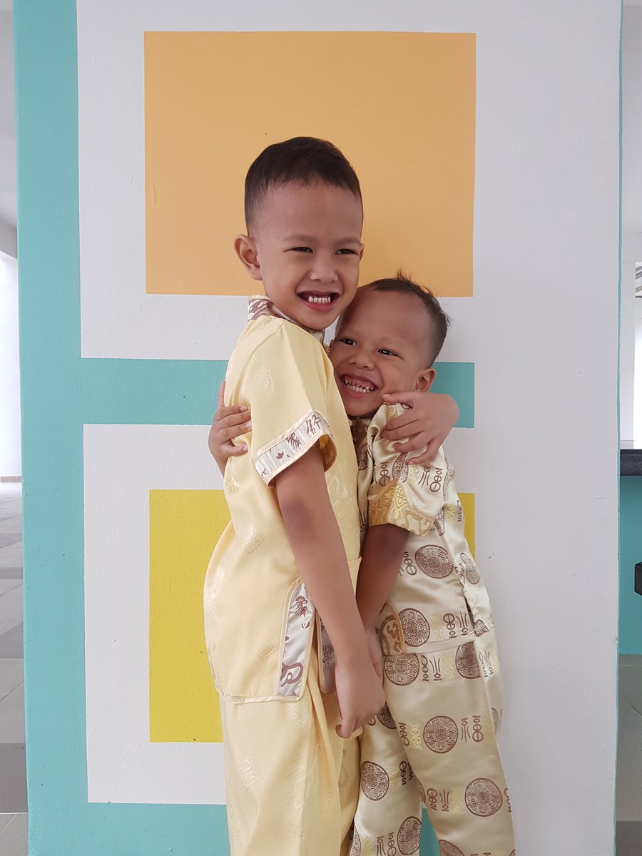 fatinkaripap's tweet photo. My babies ❤ https://t.co/8HxQQoNde7