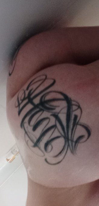 Hailsbitch99’s pics and videos