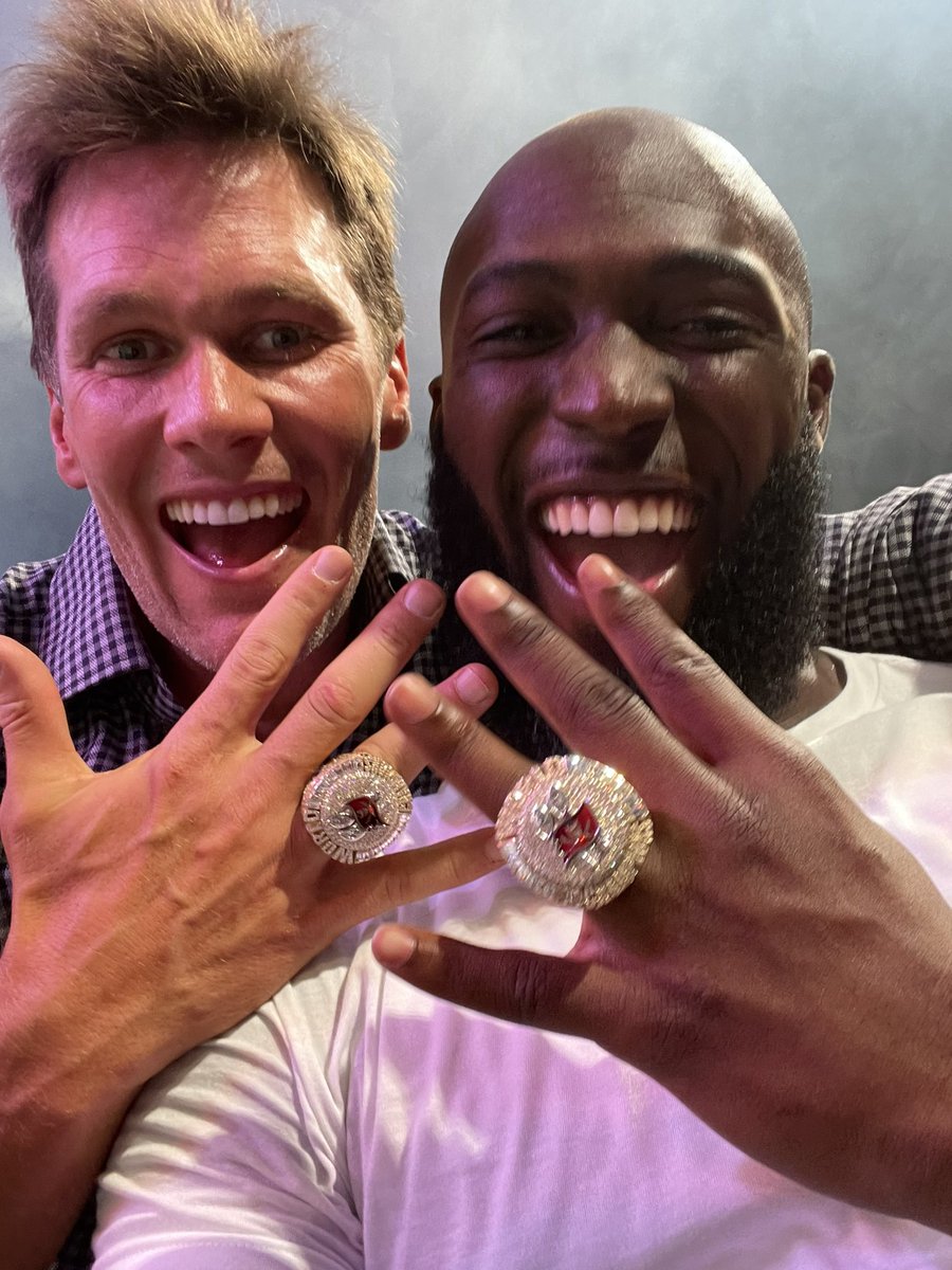 _fournette's tweet image. 💍💍💍💍💍💍💍