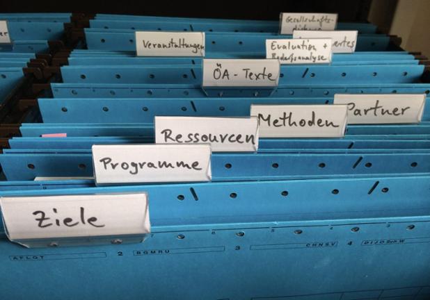 EAS_MAG_EN's tweet photo. Einfache Einhaltung aller Compliance-Vorgaben dank revisionssicherer Archivierung 
https://t.co/MudLhzPoV8 https://t.co/0utc11XGzT