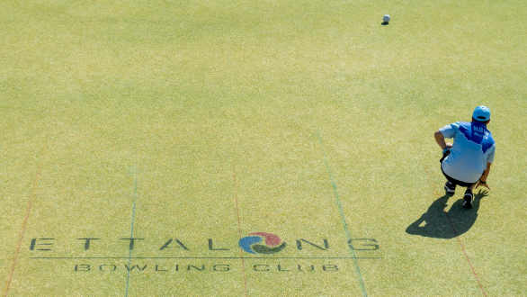 🔍 QUESTION TIME 🔍

We want to know, who is your favourite bowler to watch and why?

Let us know in the comments below. 👇