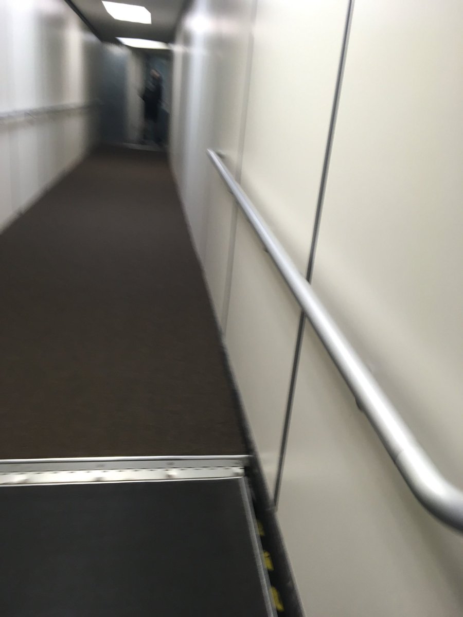 JustVurb's tweet image. friends dont lie